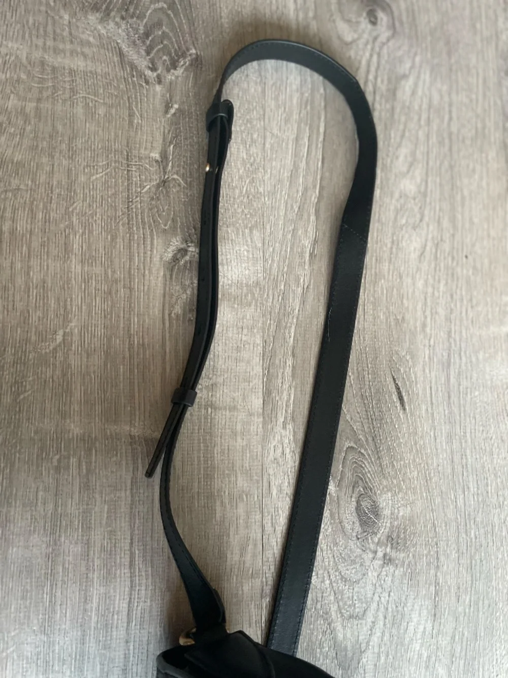 Banana Republic Black Leather Saddle Crossbody Bag Brass Buckle Flap